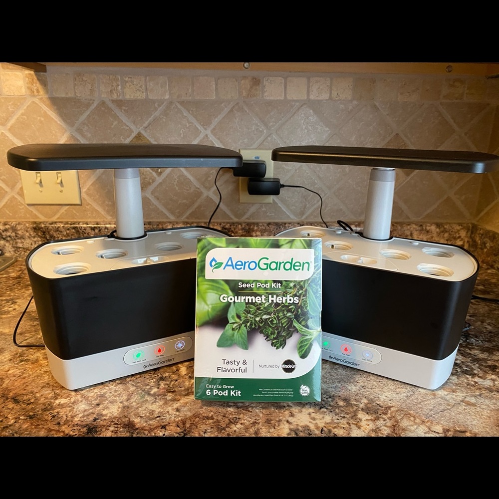 Two Aerogarden Harvest Systems, Free Seed Kit